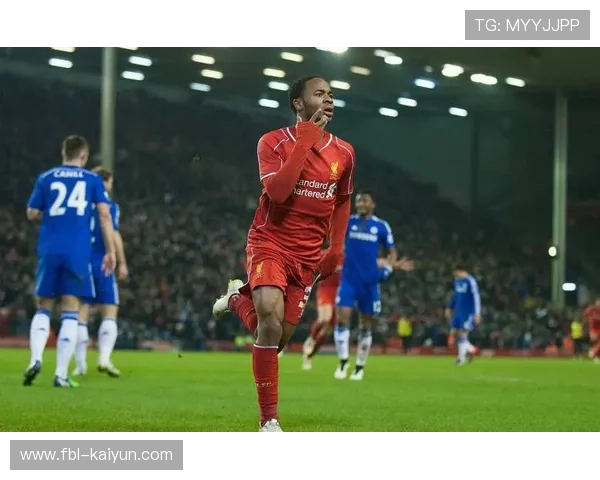 费耶诺德官宣斯特林加盟，前切尔西边锋自由身签约至赛季末展现转会市场机会